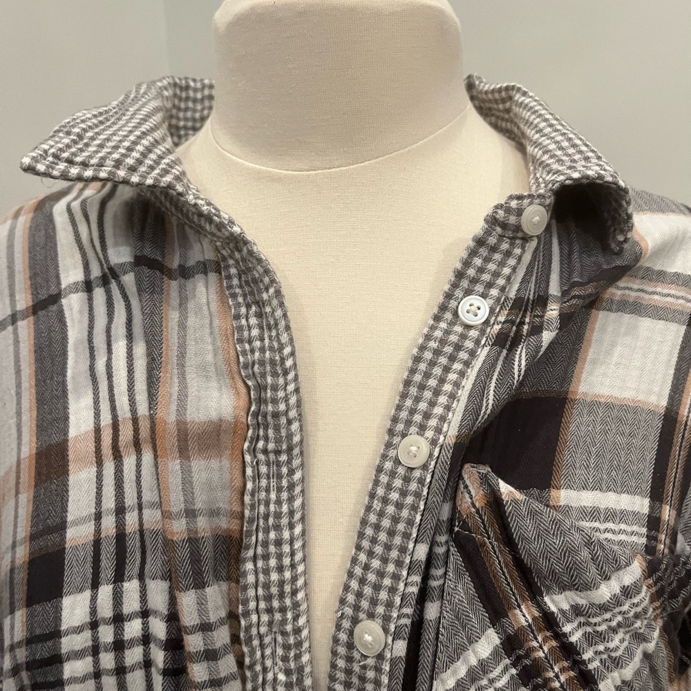 Aerie Plaid Patchwork Button Down Flannel Woman’s… - image 2